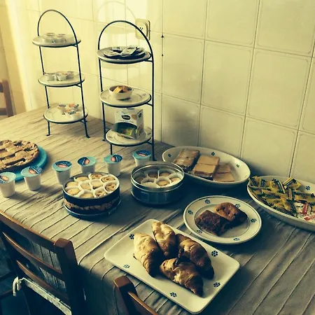 Bric A Brac Nocleg ze śniadaniem 3*